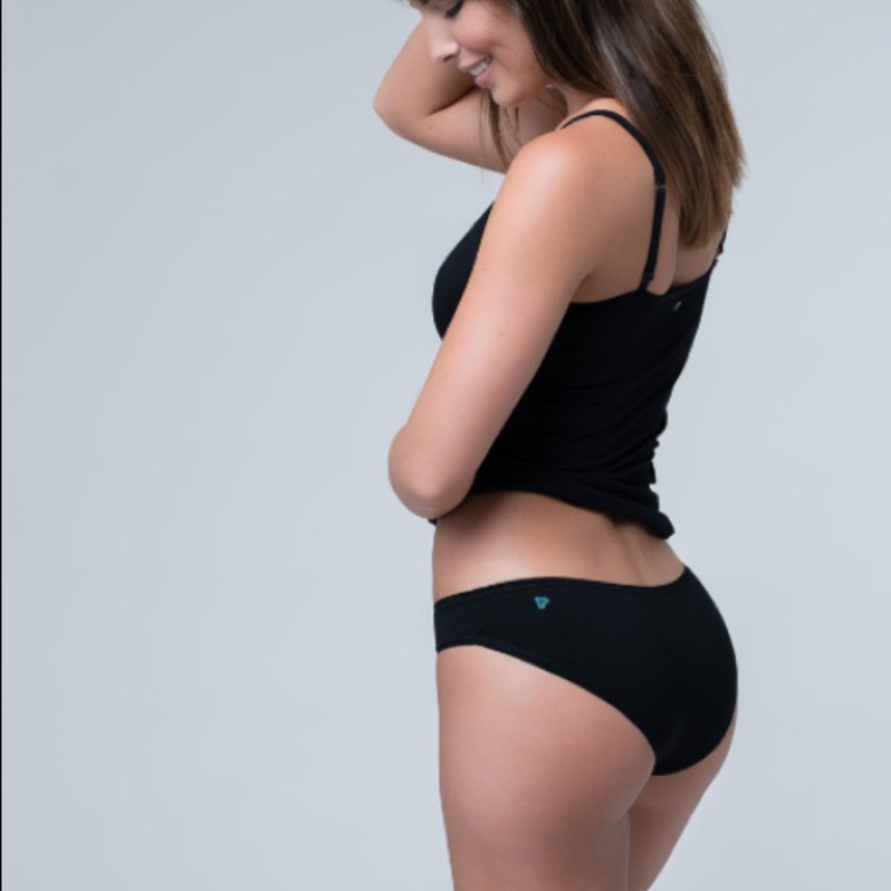 2-pack Pact Organic Bikini Underwear NWOT